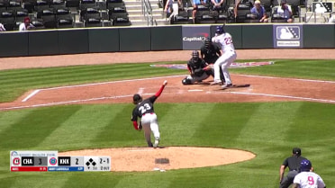 Andy Garriola singles on a sharp ground ball to center fielder Jay Allen II. Haydn McGeary scores. Ed Howard scores. Jordan Nwogu to 3rd.