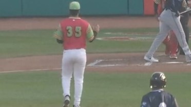Yhoiker Fajardo fans eight in 4 2/3 scoreless