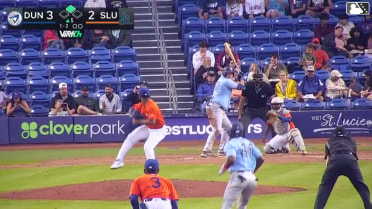 Nicolas Carreno In play, run(s) to Peyton Williams