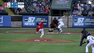 Leonel Espinoza singles on a ground ball to left fielder Byron Chourio. Michael Hallquist scores. Leonel Espinoza to 2nd.