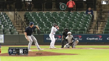 Jax Biggers homers (2) on a fly ball to right field.