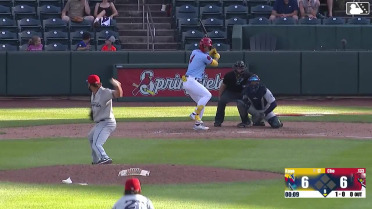 Won-Bin Cho homers (3) on a fly ball to right field.