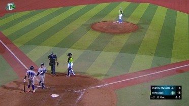 Enrique Jimenez's solo home run