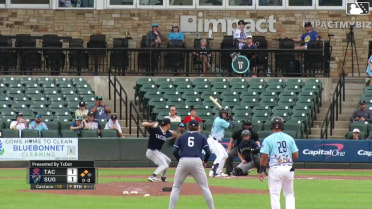 Cavan Biggio out on a sacrifice fly to right fielder Rhylan Thomas. Jack Winkler scores.