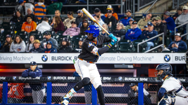 Syracuse Mets Recap: Mauricio Drives in Four, Tong Punches Out Nine in Win over Scranton/Wilkes-Barre Friday