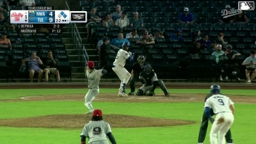 Josue De Paula doubles (28) on a sharp line drive to center fielder Luke Pelzer. Chris Newell scores. Jose Izarra to 3rd.