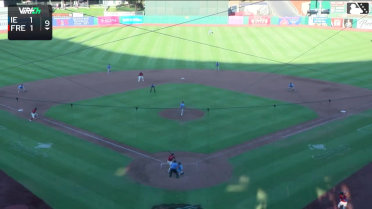 Jesus Freitez singles on a fly ball to right fielder Cesar Quintas. Ashly Andujar scores. Luis Mendez to 3rd.