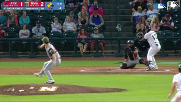 Omar Hernandez homers (1) on a fly ball to center field. Daniel Vazquez scores. Jack Pineda scores.