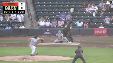 Cedric De Grandpre Ball to Caleb Bonemer