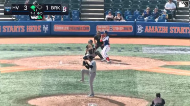 Allen Facundo In play, run(s) to Mitch Voit