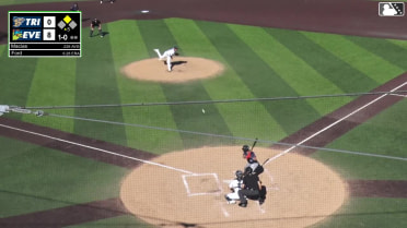 Johan Macias doubles (6) on a line drive to right fielder Anthony Donofrio. Matt Coutney scores.