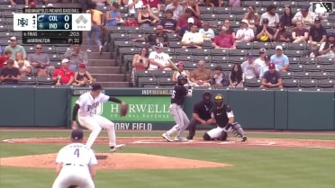 Dayan Frias homers (4) on a line drive to right field.