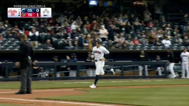 Jace Jung's opposite-field home run