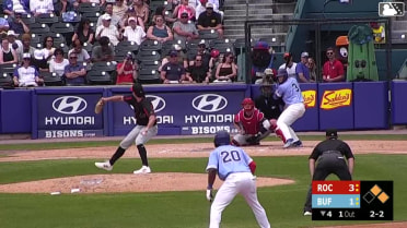 C.J. Stubbs homers (4) on a fly ball to center field. Daz Cameron scores. Ismael Munguia scores.