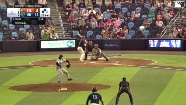 Ben Hernandez In play, run(s) to Wallace Clark
