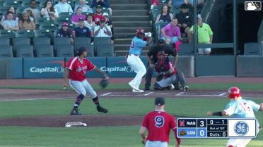 Héctor Rodríguez homers (6) on a fly ball to right center field. Edwin Arroyo scores.