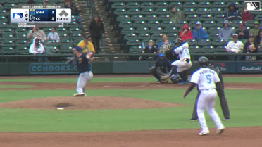 Yamal Encarnacion singles on a line drive to right fielder Sam Kulasingam. Trevor Austin scores. Pascanel Ferreras scores. Garret Guillemette to 3rd. Yamal Encarnacion to 2nd. Throwing error by right fielder Sam Kulasingam.