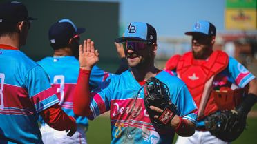 Bats Rally For 7-4 Win Over Clippers