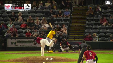 Izaac Pacheco singles on a sharp line drive to right fielder Ivan Brethowr. Zyhir Hope scores. Thayron Liranzo to 3rd.