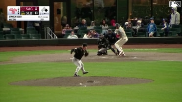 Jose Siri homers (4) on a fly ball to center field. Niko Kavadas scores.