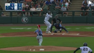 DJ Gladney doubles (10) on a sharp line drive to left fielder Jose Ramos. Garrett Martin scores.