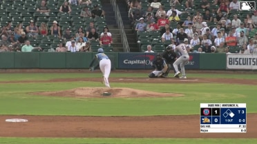 Gary Gill Hill Ball to Jefferson Rojas