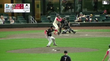 Logan Gillaspie In play, run(s) to Yolmer Sánchez