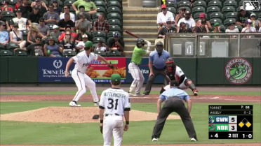 Brett Wisely homers (8) on a fly ball to right center field. Patrick Clohisy scores. Brewer Hicklen scores.