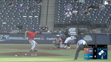 Enmanuel Tejeda singles on a line drive to center fielder Simon Juan. Ediel Rivera scores. Luis Durango scores.