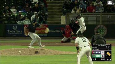 Willy Vasquez singles on a line drive to right fielder Nelson Velázquez. Creed Willems scores. Jhonkensy Noel to 3rd.