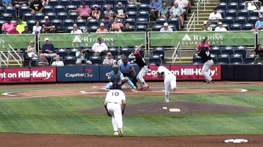 Jay Allen II out on a sacrifice fly to left fielder Fenwick Trimble. Carlos Jorge scores.
