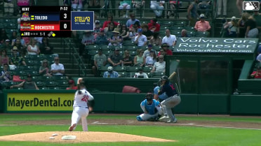 Max Anderson homers (7) on a fly ball to right field. Eduardo Valencia scores.