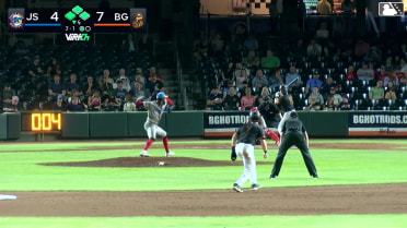 Connor Hujsak grounds into a double play, shortstop Trent Farquhar to second baseman Brady Day to first baseman Brock Vradenburg. Narciso Polanco out at 2nd. Connor Hujsak out at 1st.