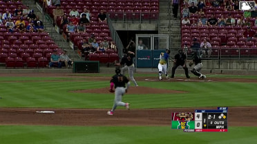 Eduardo Tait's eighth homer of the year