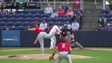 Matt Ager In play, run(s) to Marco Vargas