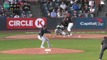 Edward Duran doubles (4) on a ground ball to right fielder Anthony Donofrio. Maddox Latta scores.