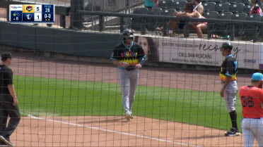 Thayron Liranzo's three-hit game