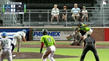 Chandler Pollard hits a sacrifice bunt. Quincy Scott scores. Chandler Pollard to 1st. Throwing error by pitcher Colby Langford.
