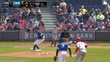 Josh Hartle In play, run(s) to Leandro Pineda