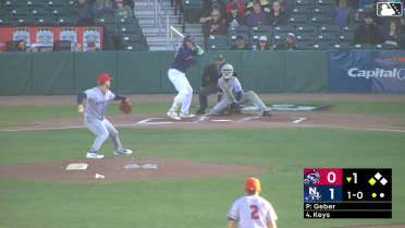 Sean Keys doubles (4) on a sharp line drive to right fielder Jose Ramos. Jace Bohrofen scores.
