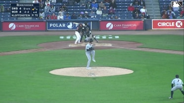 Tsung-Che Cheng out on a sacrifice fly to left fielder Duke Ellis. Allan Castro scores.