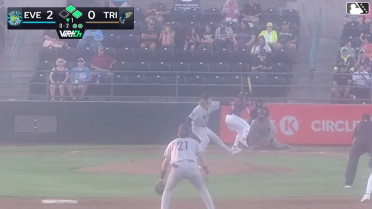 Kevyn Castillo singles on a line drive to right fielder Carlos Jimenez. Jorge Ruiz scores. Kendrey Maduro to 3rd. Kevyn Castillo to 2nd.