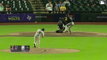 Mason McCoy homers (3) on a fly ball to left center field. Clay Dungan scores.