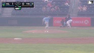 Harold Coll homers (9) on a line drive to left field.