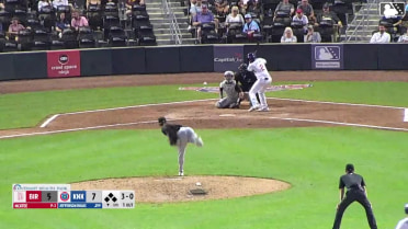 Aric McAtee In play, run(s) to Jefferson Rojas