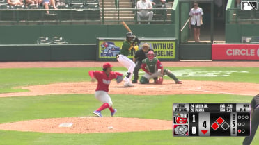 Abraham Parra In play, run(s) to Rodney Green Jr.