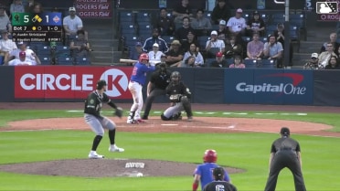 Hayden Gilliland singles on a ground ball to right fielder Trevor Cohen. Manuel Beltre scores. Kendry Chirinos to 2nd.