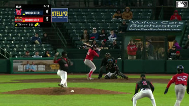 Allan Castro doubles (1) on a sharp line drive to right fielder Andrew Pinckney. Mickey Gasper scores. Anthony Seigler scores.