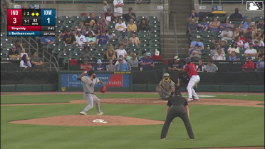 Christian Bethancourt doubles (6) on a ground ball to left fielder Ronny Simon. Jonathon Long scores. Chas McCormick to 3rd.
