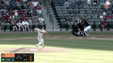 Carter Graham homers (4) on a fly ball to right center field.